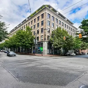 Apartment Stylish 1-bedroom Loft In Gas Town, Vancouver
